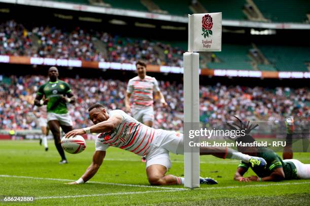 Dan Norton of England touches down a try during the match between England and South Africa during day two of the HSBC London Sevens at Twickenham...