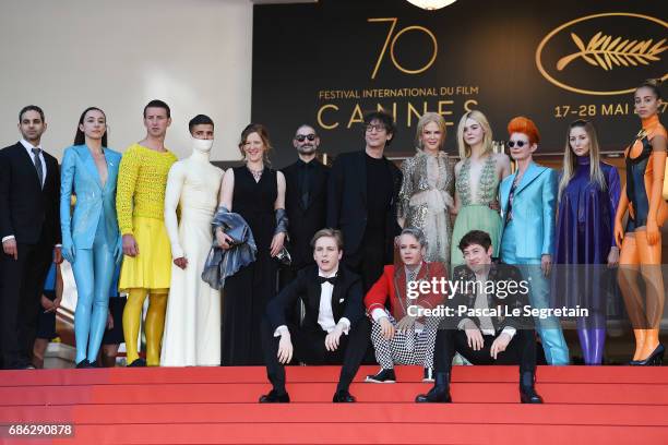 Actresses Nicole Kidman, Elle Fanning, actors Alex Sharp , AJ Lewis, director John Cameron Mitchell and the cast of the movie attend the "How To Talk...