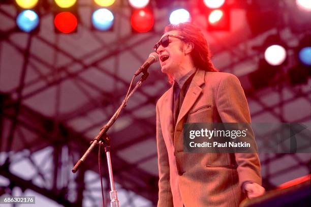 Ray Davies of the Kinks performs at the Foxboro Stadium in Foxborough, Massachusatts, April 25, 1992.