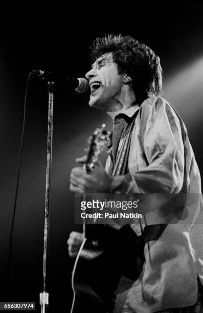 Ray Davies of the Kinks at the UIC Pavilion in Chicago, Illinois, December 2, 1984.