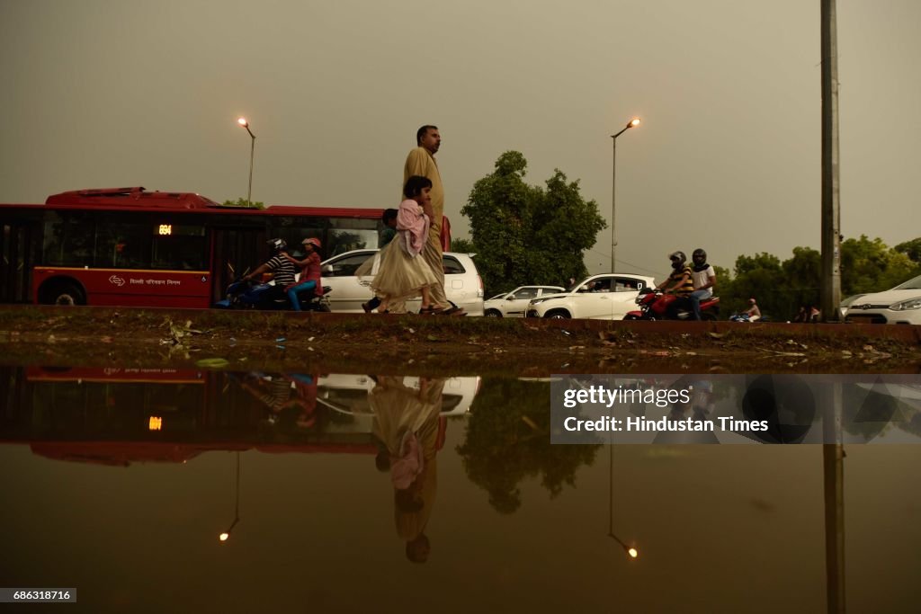 Heavy Rain Lashes Delhi-NCR, Brings Respite From Scorching Heat