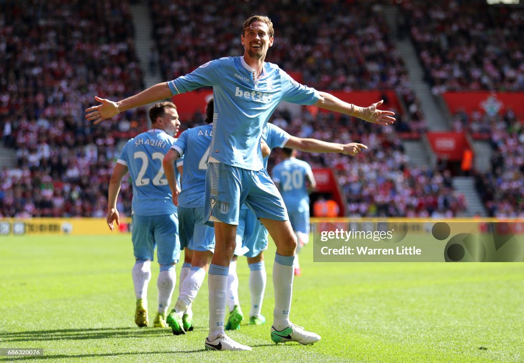 Southampton v Stoke City - Premier League