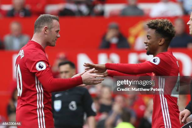 Wayne Rooney of Manchester United is replaced by Angel Gomes during the Premier League match between Manchester United and Crystal Palace at Old...