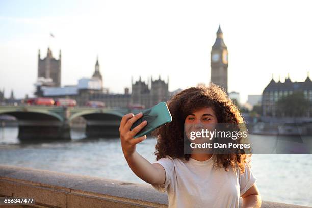 selfie by the themes big ben and the parliament - big ben selfie stock pictures, royalty-free photos & images