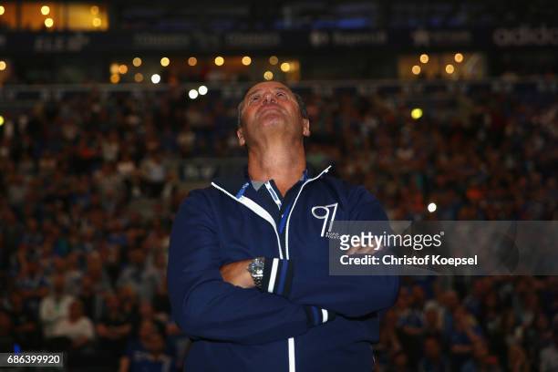 Head coach Huub Stevens of Schalke shows emotions during his passage after the 20 years of Eurofighter match between Eurofighter and Friends and Euro...