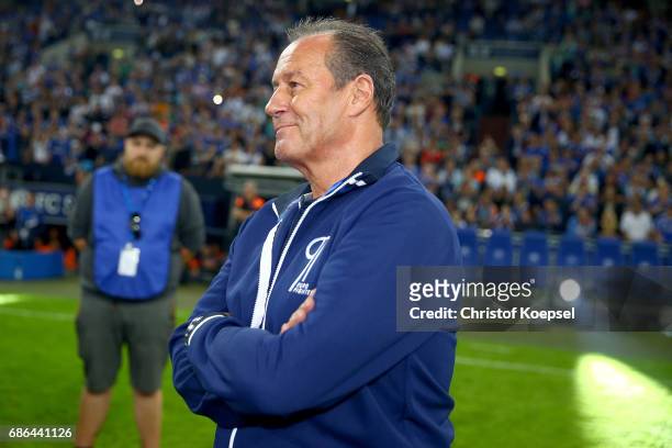 Head coach Huub Stevens of Schalke shows emotions during his passage after the 20 years of Eurofighter match between Eurofighter and Friends and Euro...