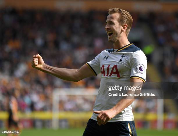 Harry Kane of Tottenham Hotspur celebrates after scoring a hat-trick and winning the Premier League Golden Boot award during the Premier League match...