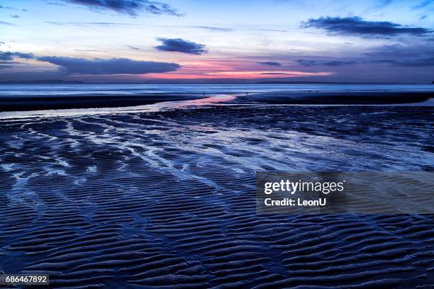 tramonto sulla spiaggia, white rock, bc, canada - white rock columbia britannica foto e immagini stock