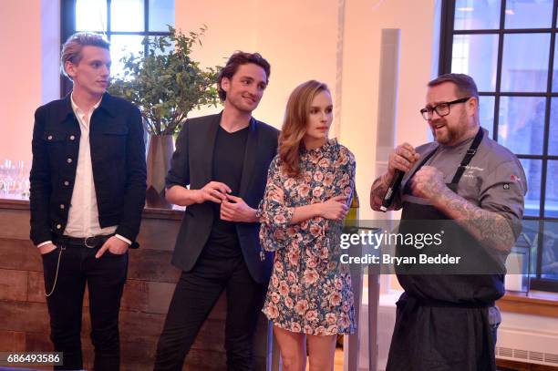 Jamie Bissonte Olivia A Davidson Fotografías e imágenes de stock - Getty Images
