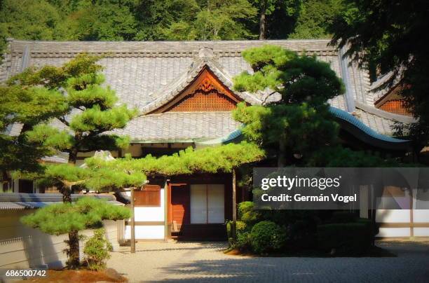 enshouji temple and garden of nara, yukio mishima's gesshu - nara, japan - mishima city 個照片及圖片檔