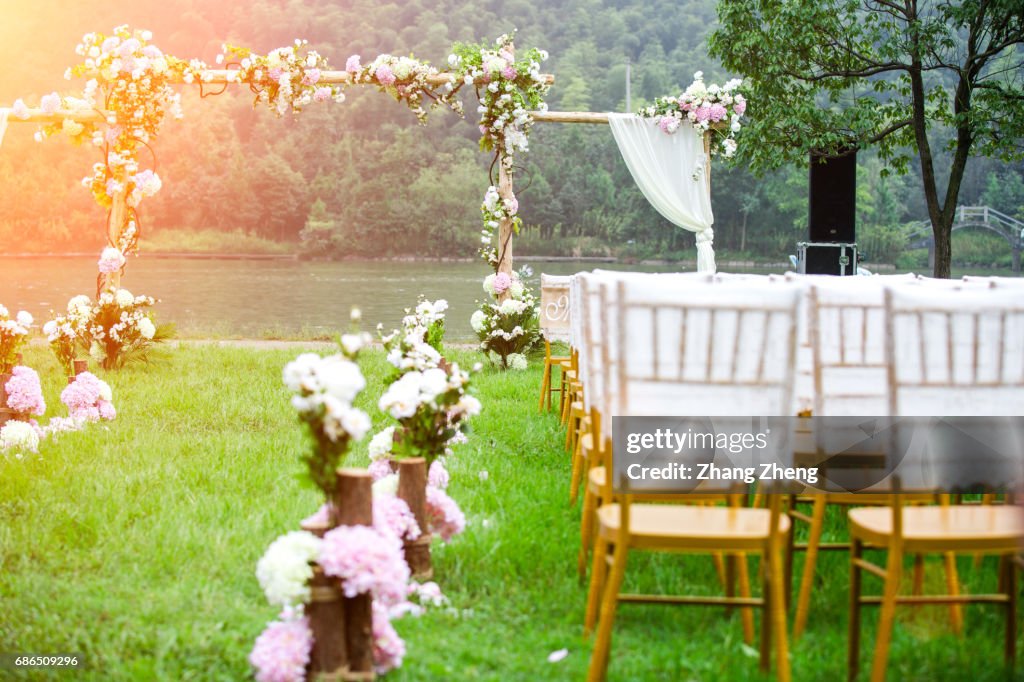 The grassland wedding