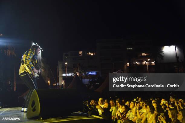 Singer/songwriter Matthieu Chedid, -M- performs during the 70th annual Cannes Film Festival at on May 21, 2017 in Cannes, France.