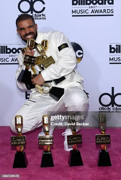 2 Smily Rapper Smiley (Rapper) Photos and Premium High Res Pictures - Getty Images