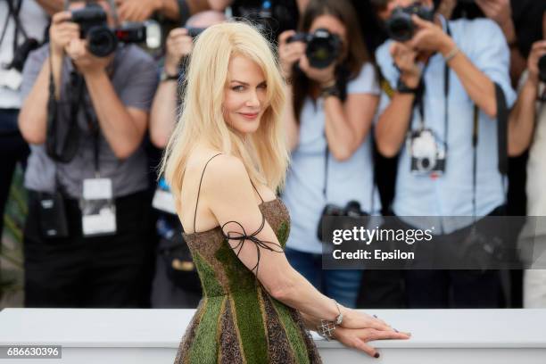 Actress Nicole Kidman attends the 'The Killing Of A Sacred Deer' photocall during the 70th annual Cannes Film Festival at Palais des Festivals on May...