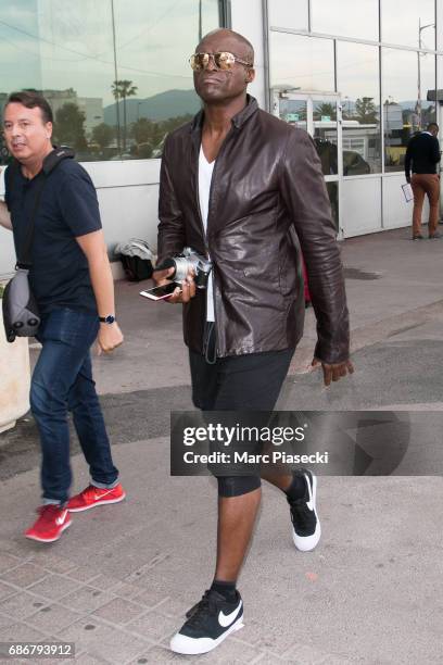 Singer Seal arrives at Nice airport during the 70th annual Cannes Film Festival at on May 22, 2017 in Cannes, France.