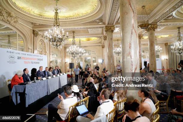 Jeffrey Skoll, Bonni Cohen, Al Gore, Jon Shenk, Diane Weyermann, and Richard Berge attend the "An Inconvenient Sequel: Truth To Power" press...