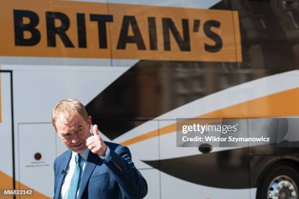 Liberal Democrat leader Tim Farron leaves the HQ of Graze company in Richmond as he campaigns for the 2017 General Election. May 22, 2017 in London,...