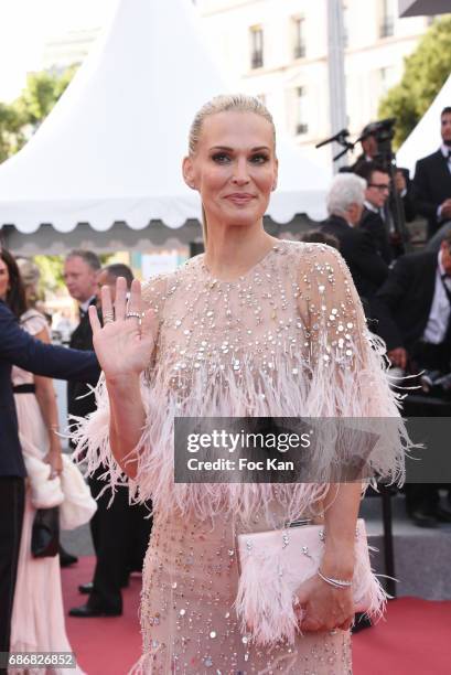 Robin Wright attend the 'The Meyerowitz Stories' screening during the 70th annual Cannes Film Festival at Palais des Festivals on May 21, 2017 in...