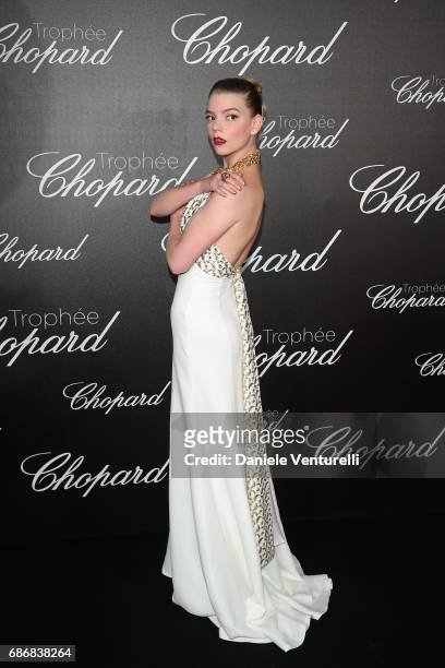 Anya Taylor-Joy attends the Chopard Trophy photocall at Hotel Martinez on May 22, 2017 in Cannes, France.