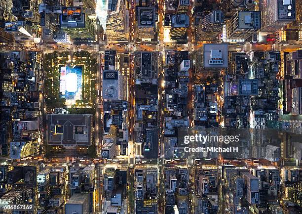 aerial photography of ny - bryant park stock pictures, royalty-free photos & images