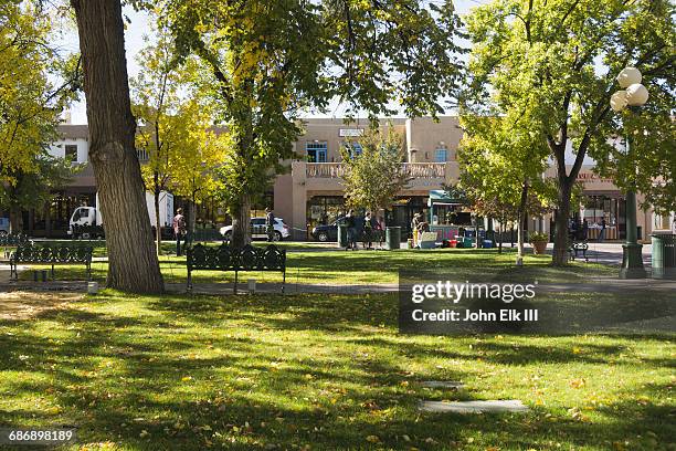 new mexico, santa fe, santa fe plaza - town square america stock pictures, royalty-free photos & images