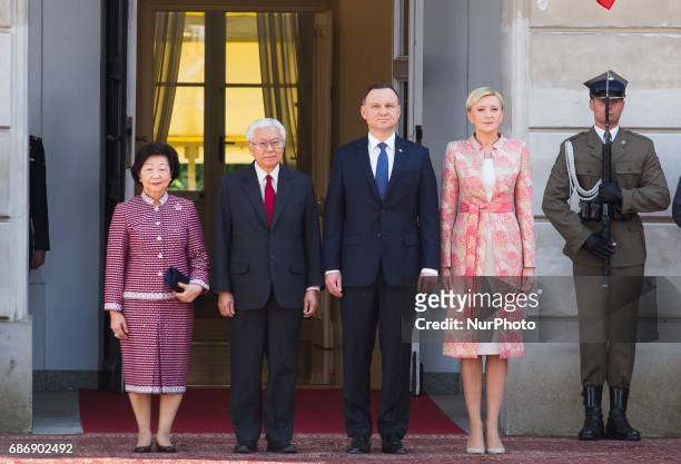 Polish President Andrzej Duda with his wife Agata Kornhauser-Duda and President of Singapore Tony Tan Keng Yam and his wife Mary Chee Bee Kiang...