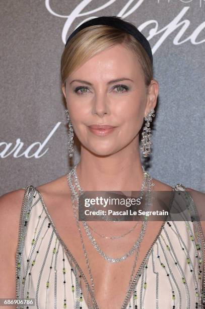 Charlize Theron attends the Chopard Trophy photocall at Hotel Martinez on May 22, 2017 in