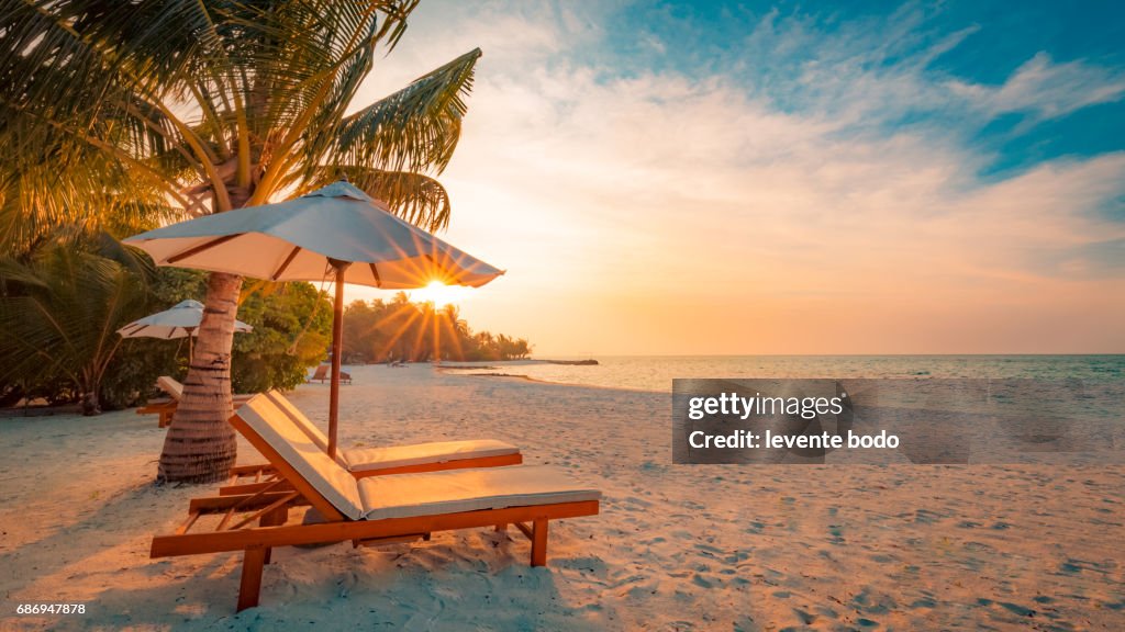 Vacation Holidays Background Wallpaper Summer Beach Tourism Vacation  Holiday Travel Concept Relaxing Happiness Romantic Idyllic Family Romantic  Couple Wallpaper High-Res Stock Photo - Getty Images