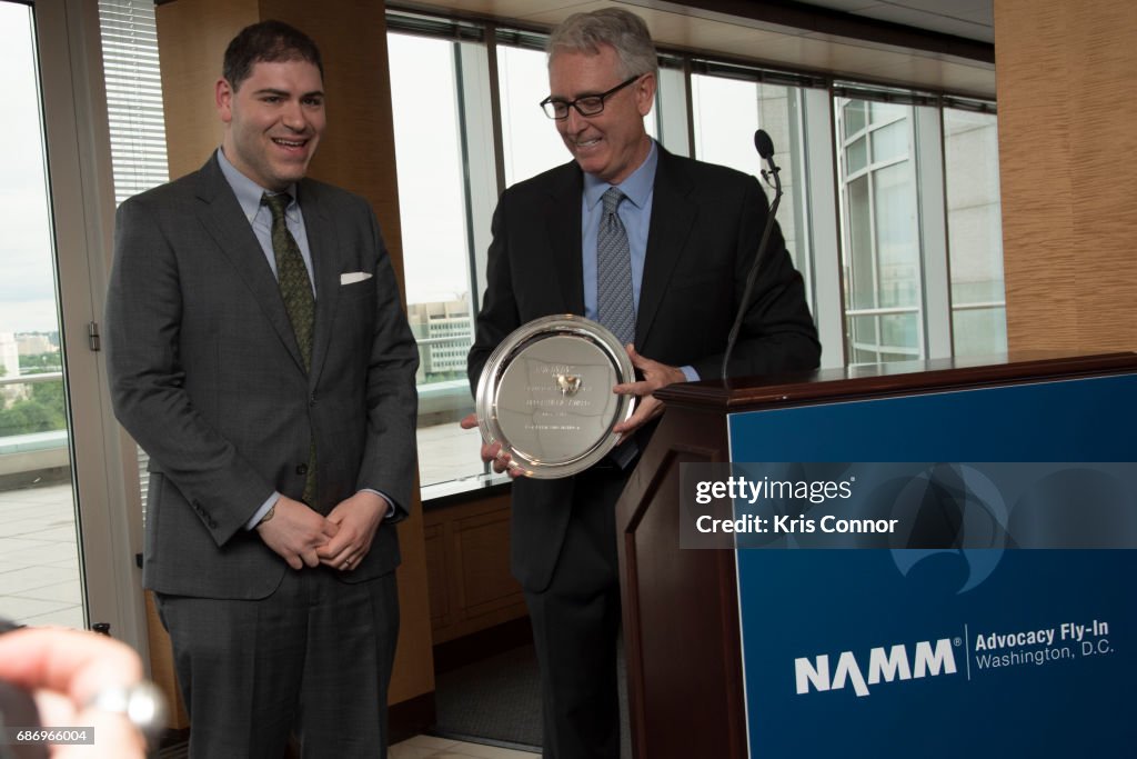 NAMM SupportMusic Champion Award, Senator Robert Casey