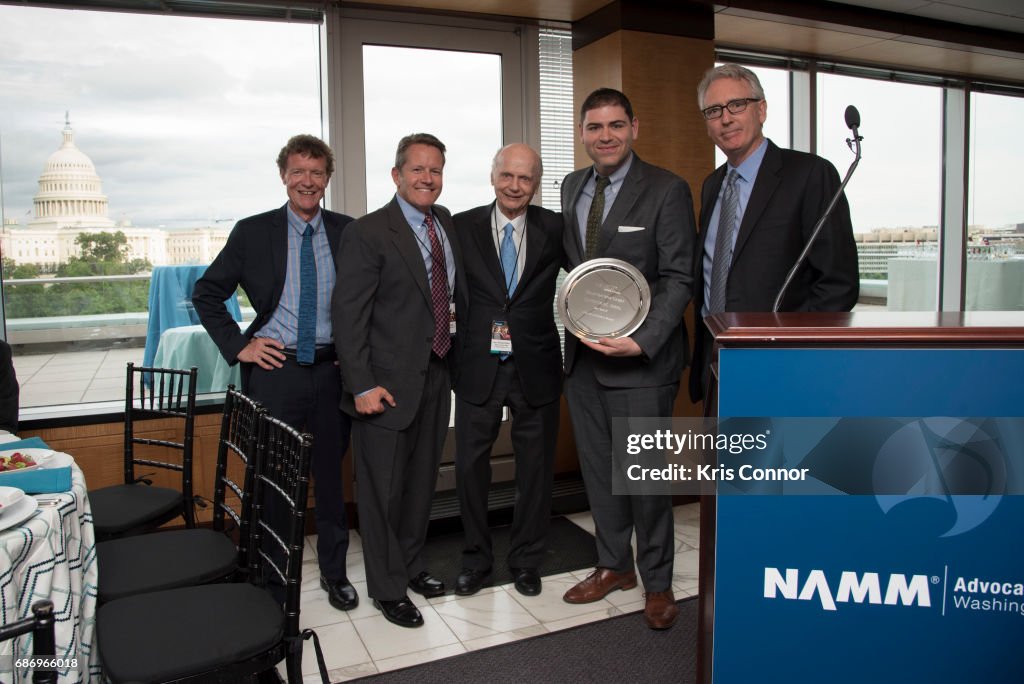 NAMM SupportMusic Champion Award, Senator Robert Casey