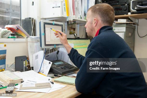 79 Farmer Computer Office Stock Photos, High-Res Pictures, and Images ...