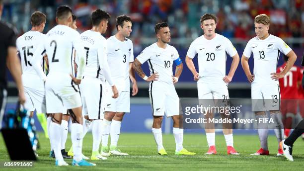 New Zealand reacts to their 0-0 tie after the FIFA U-20 World Cup Korea Republic 2017 group E match between Vietnam and New Zealand at Cheonan...