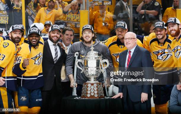 Ryan Johansen of the Nashville Predators celebrates with the Clarence S. Campbell Bowl and teammates after they defeated the Anaheim Ducks 6 to 3 in...