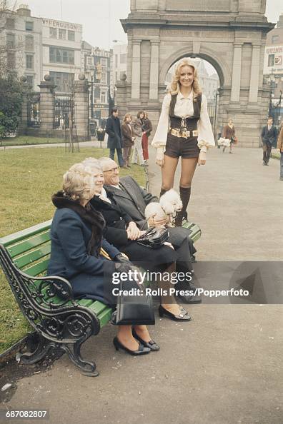 Cloder Rodgers Northern Irish singer Clodagh Rodgers pictured standing in St... News ...