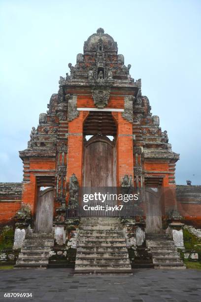 pura taman ayun temple - jayk7 bali stock pictures, royalty-free photos & images