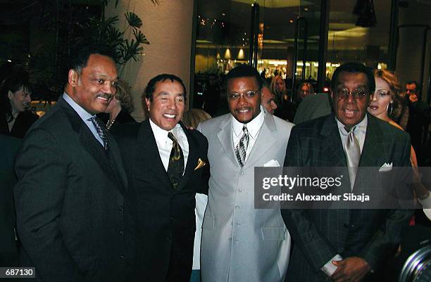 Reverend Jesse L. Jackson poses with singer Smokey Robinson, Greg Mathis and Don Cornelius at the Rainbow/PUSH Coalitions Fourth Annual Awards Dinner...