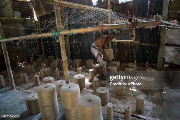 Jute Processing 232 Jute Processing Stock Photos, High-Res Pictures, and Images - Getty ...