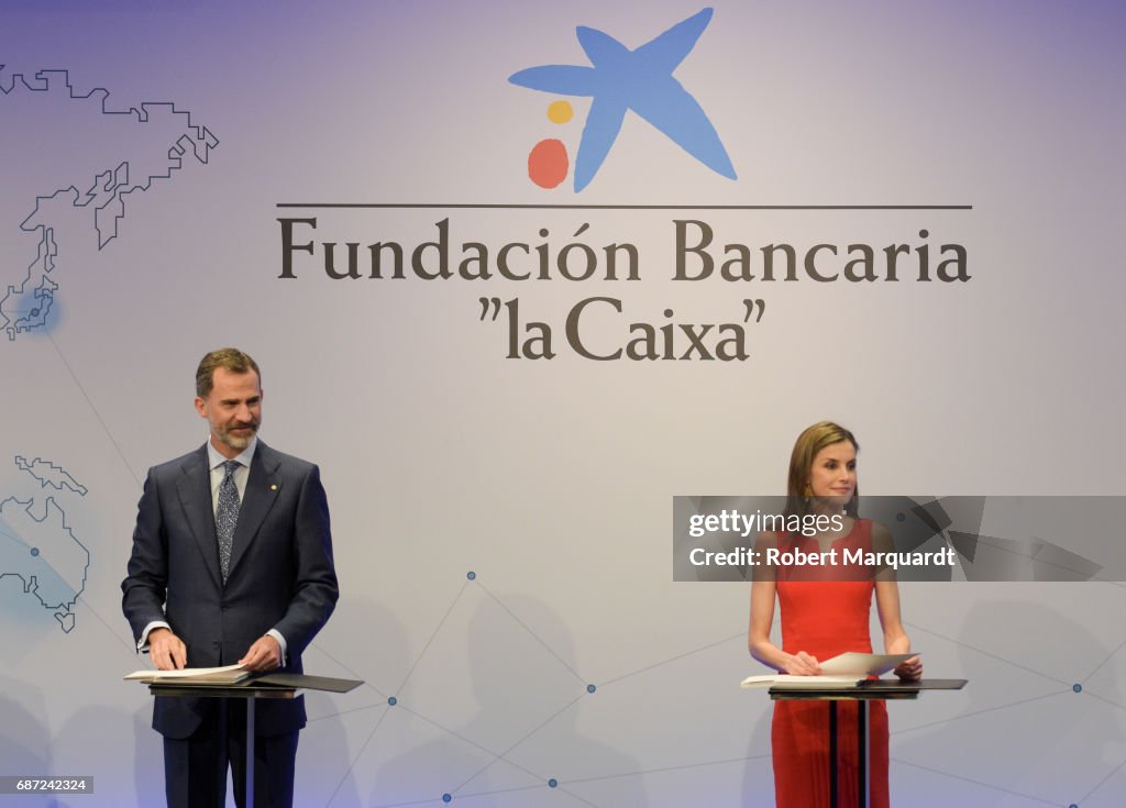Spanish Royals Deliver 'La Caixa' Scholarships
