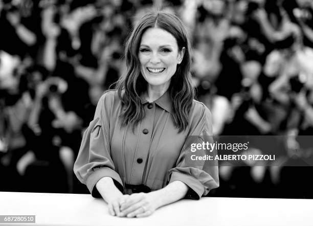 Actress Julianne Moore poses on May 18, 2017 during photocall for the film 'Wonderstruck' at the 70th edition of the Cannes Film Festival in Cannes,...