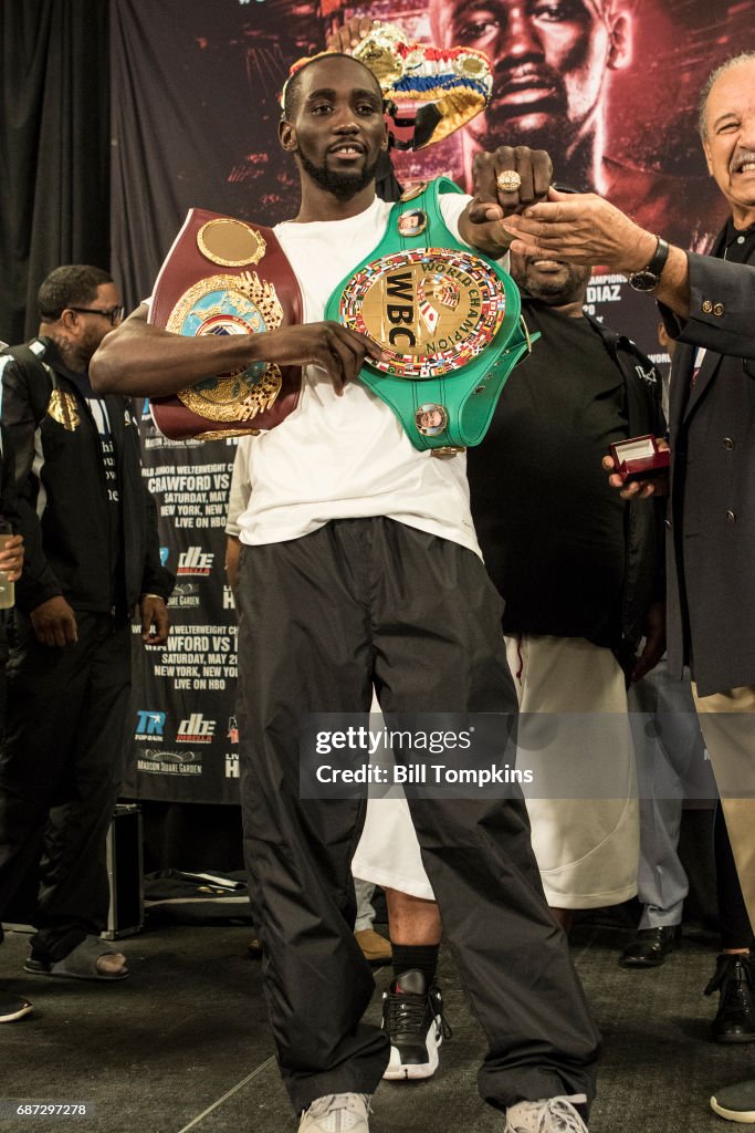 Terence Crawford vs Felix Diaz Weigh In