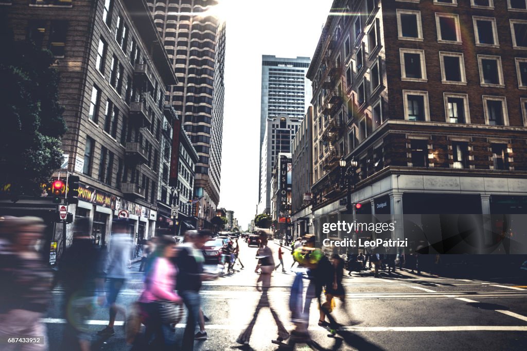 People on street of downtown San Fransisco