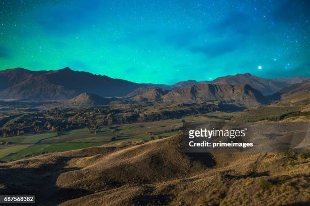 panoramic nature landscape in south island new zealand with milky way - aurora australis stock pictures, royalty-free photos & images