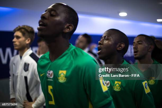 Players of South Africa sing prior to the FIFA U-20 World Cup Korea Republic 2017 group D match between South Africa and Italy at Suwon World Cup...