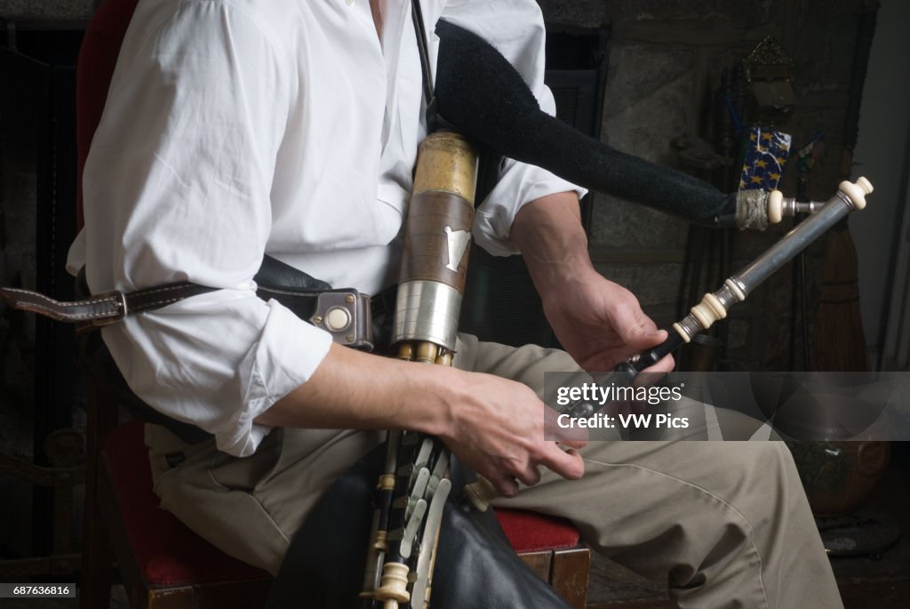 A Uilleann bagpipe maker