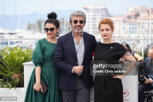 Actors Erica Rivas, Ricardo Darin and Dolores Fonzi attend the "La Cordillera - El Presidente" photocall during the 70th annual Cannes Film Festival...