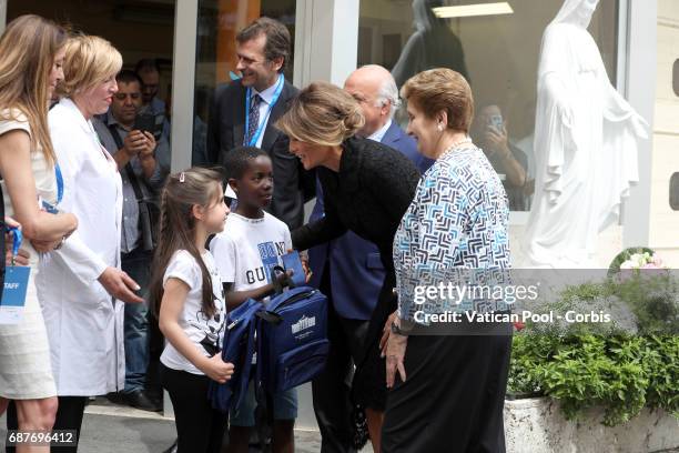 First Lady Melania Trump Visits the Paediatric Hospital Bambin Ges on May 24, 2017 Rome, Italy.