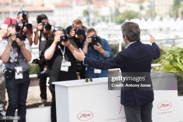 Ricardo Darin attends the "La Cordillera - El Presidente" photocall during the 70th annual Cannes Film Festival at Palais des Festivals on May 24,...