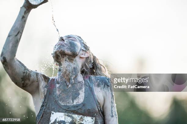 victory - mud runner stock pictures, royalty-free photos & images