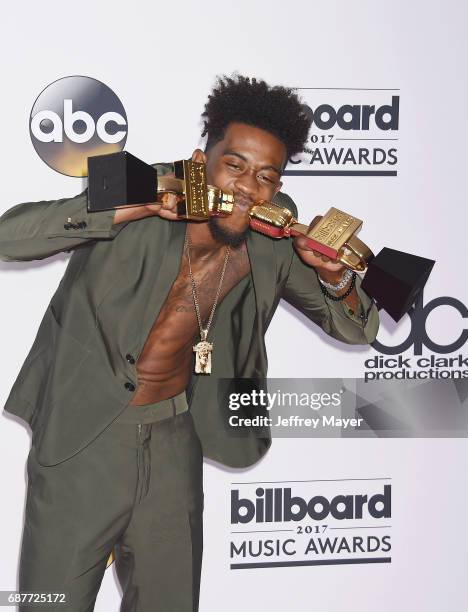 Panda Rapper Background Panda (Musician) Photos and Premium High Res Pictures - Getty Images