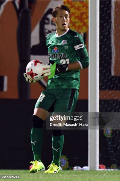 Toru Takagiwa of Shimizu S-Pulse in action during the J.League Levain Cup Group A match between Omiya Ardija and Shimizu S-Pulse at NACK 5 Stadium...